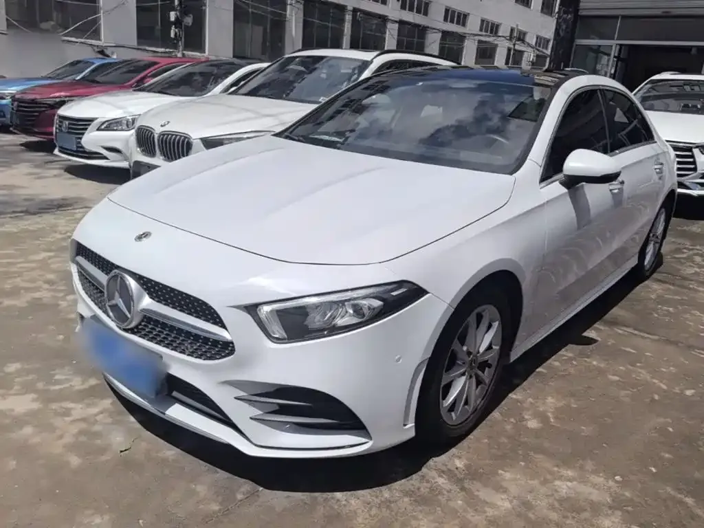 Mercedes-Benz A-Class — фото 1