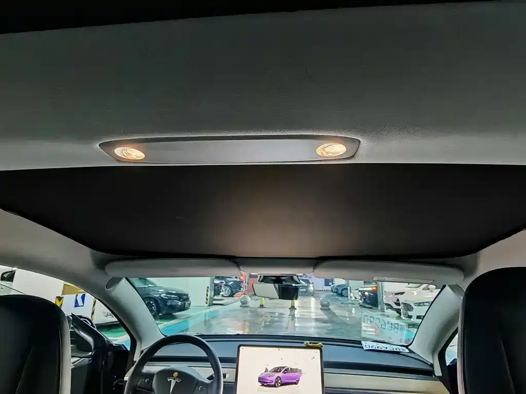 Tesla Model 3 — фото 10