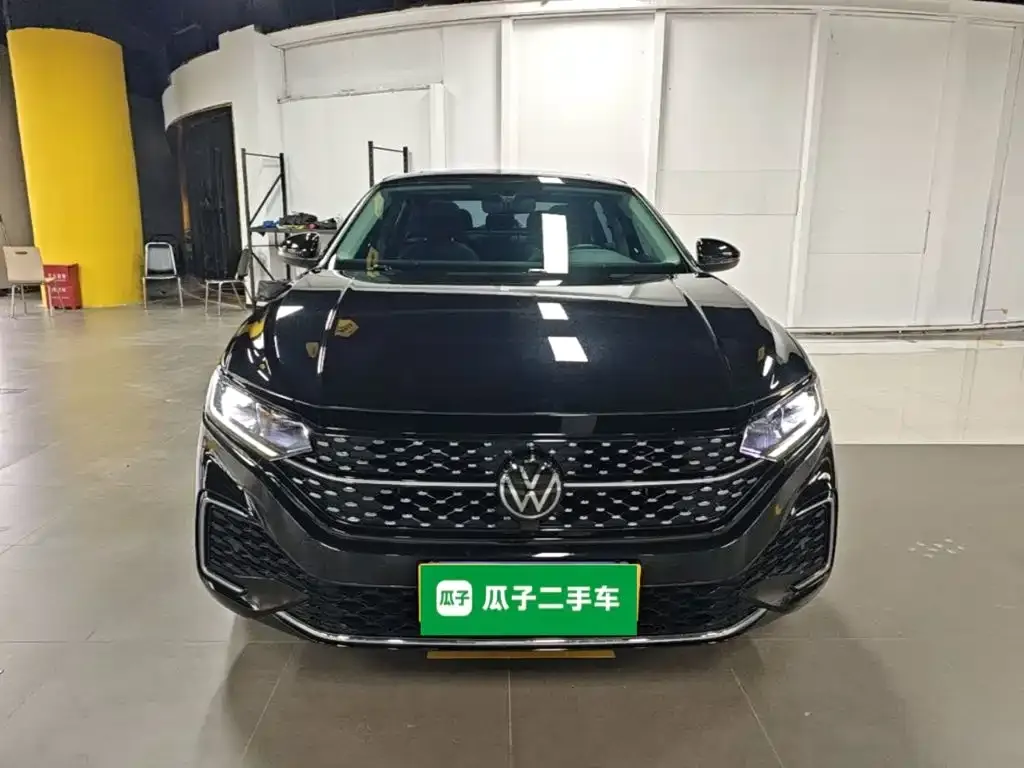 Volkswagen Passat — фото 6