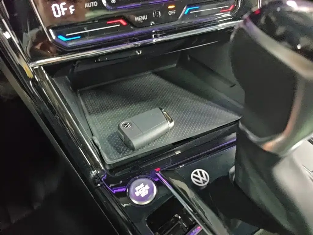 Volkswagen Passat — фото 9