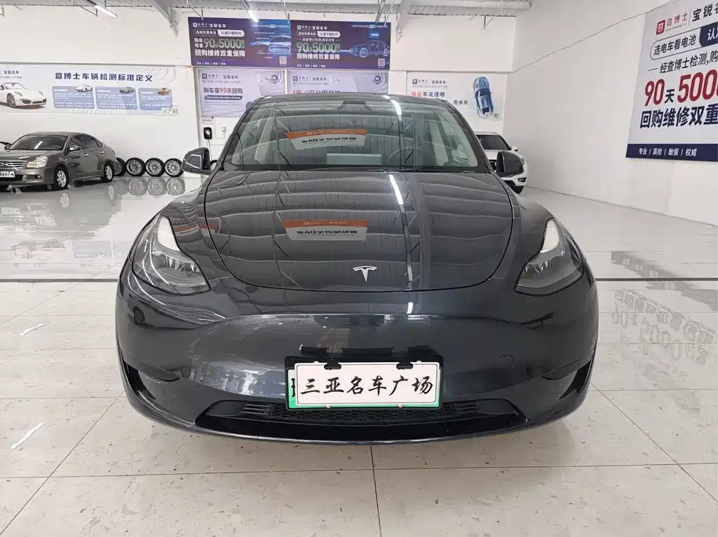 Tesla Model Y — фото 4