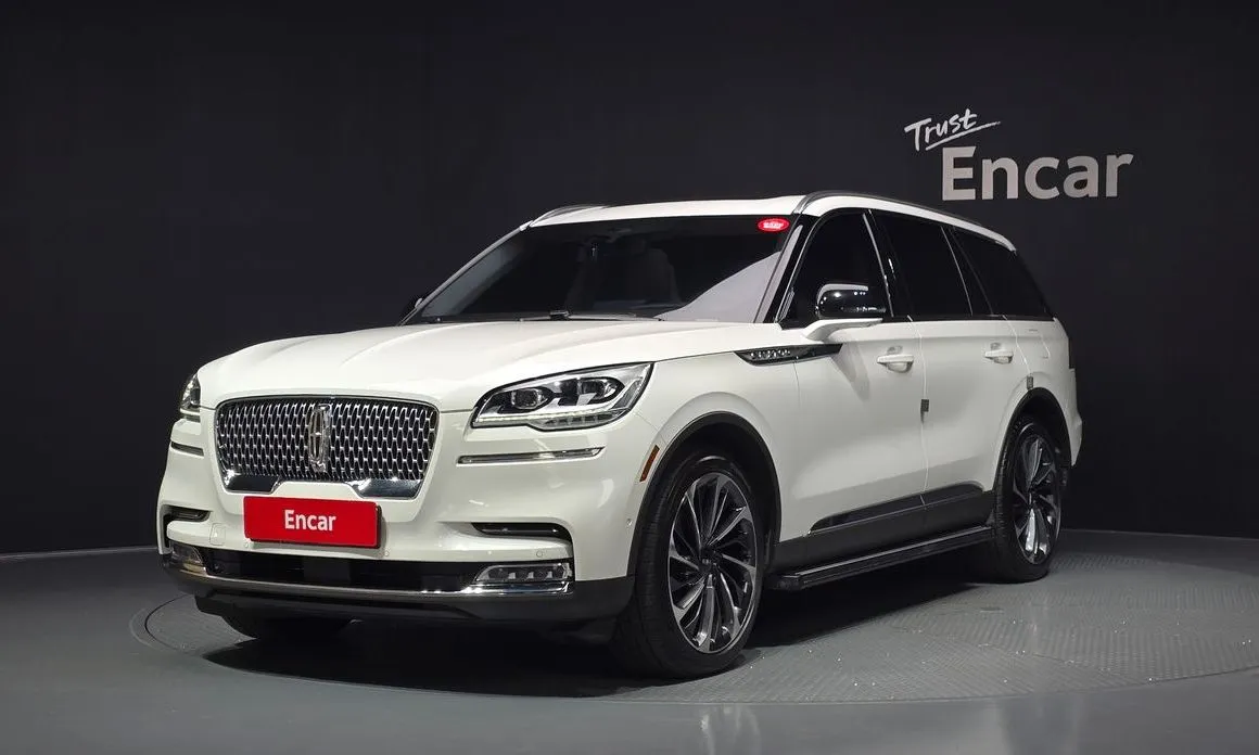 Lincoln Aviator — фото 1