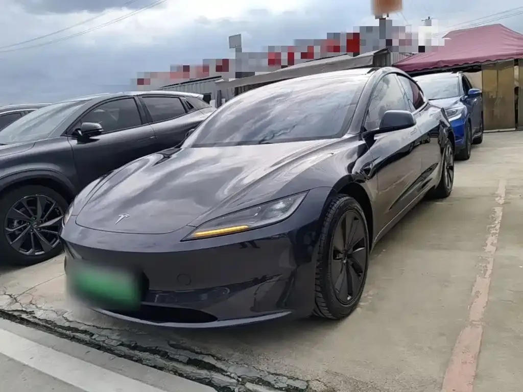 Tesla Model 3 — фото 7