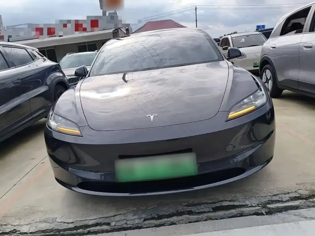 Tesla Model 3 — фото 6