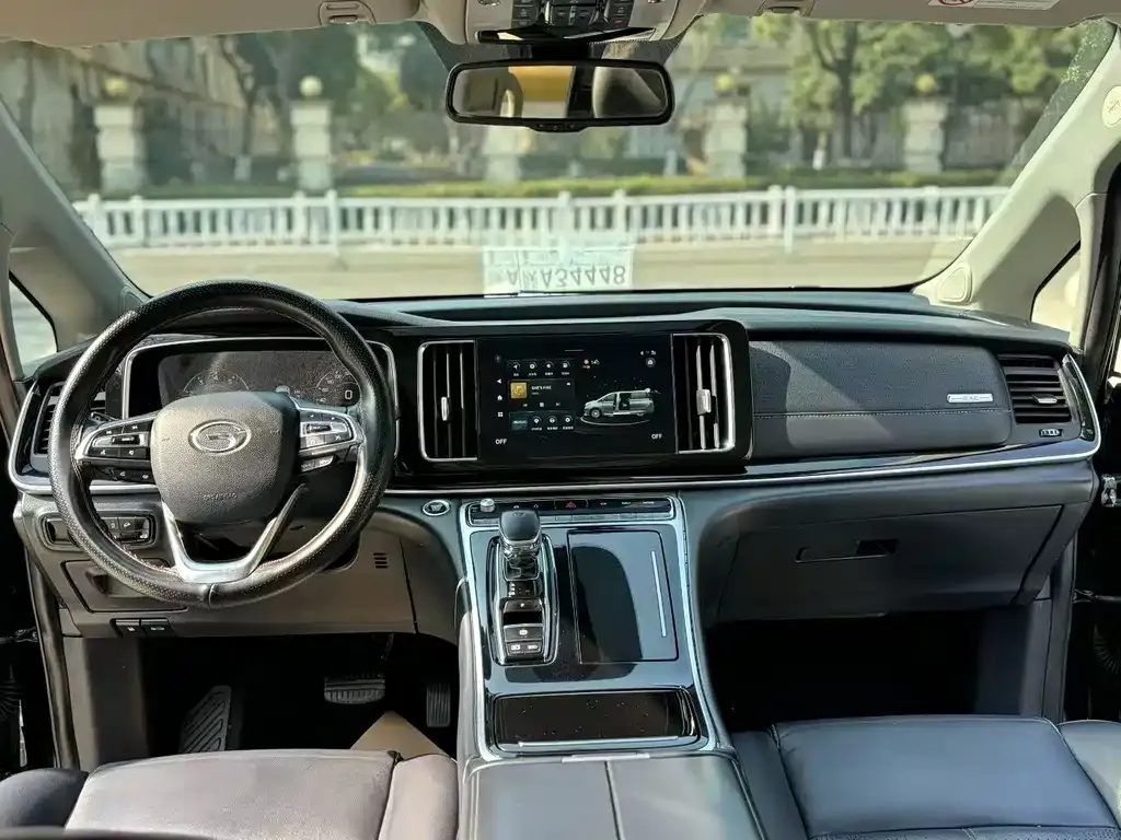 GAC Motor Trumpchi M8 — фото 2