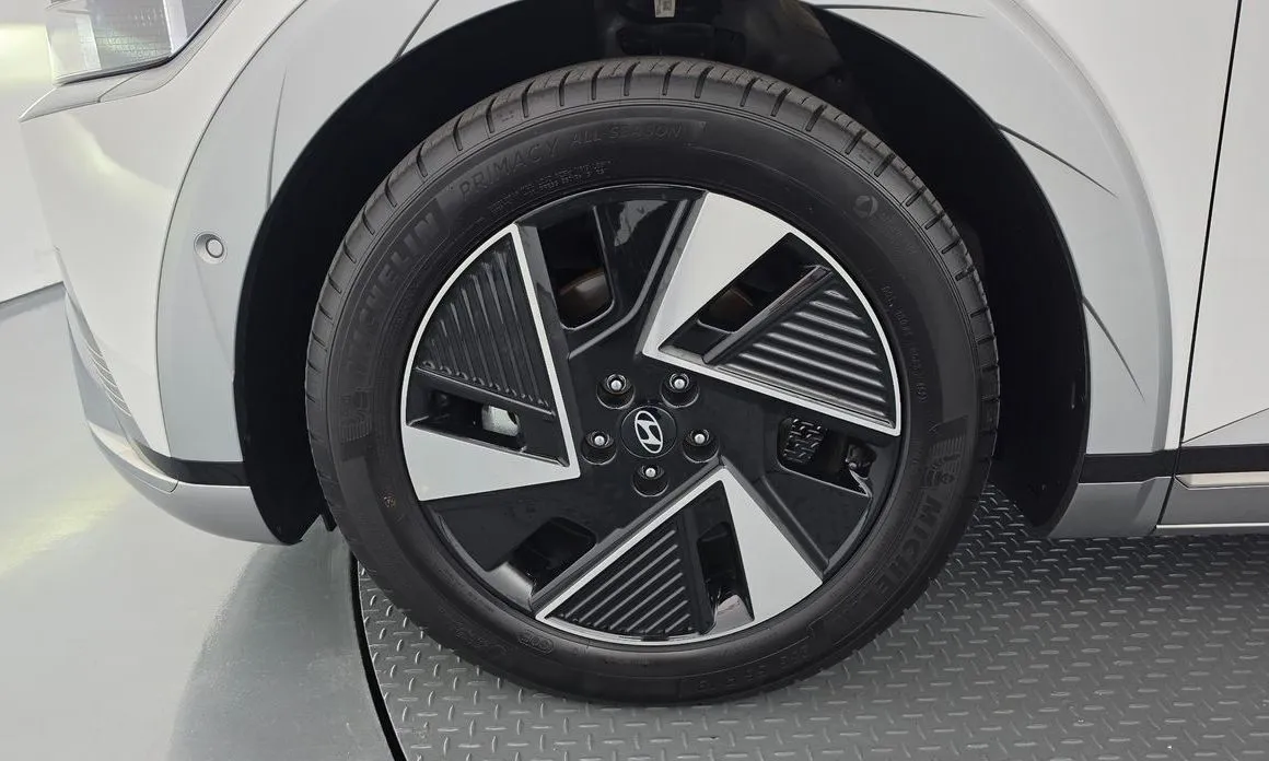 Hyundai Ioniq5 — фото 4