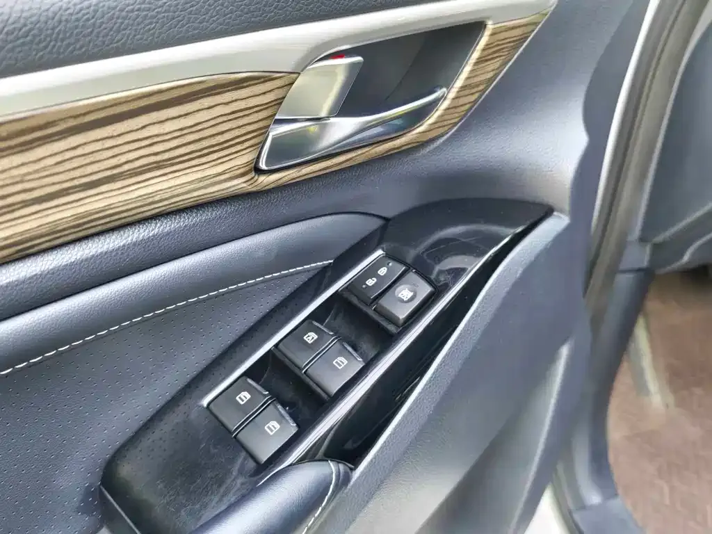 GAC Motor Trumpchi M8 — фото 7