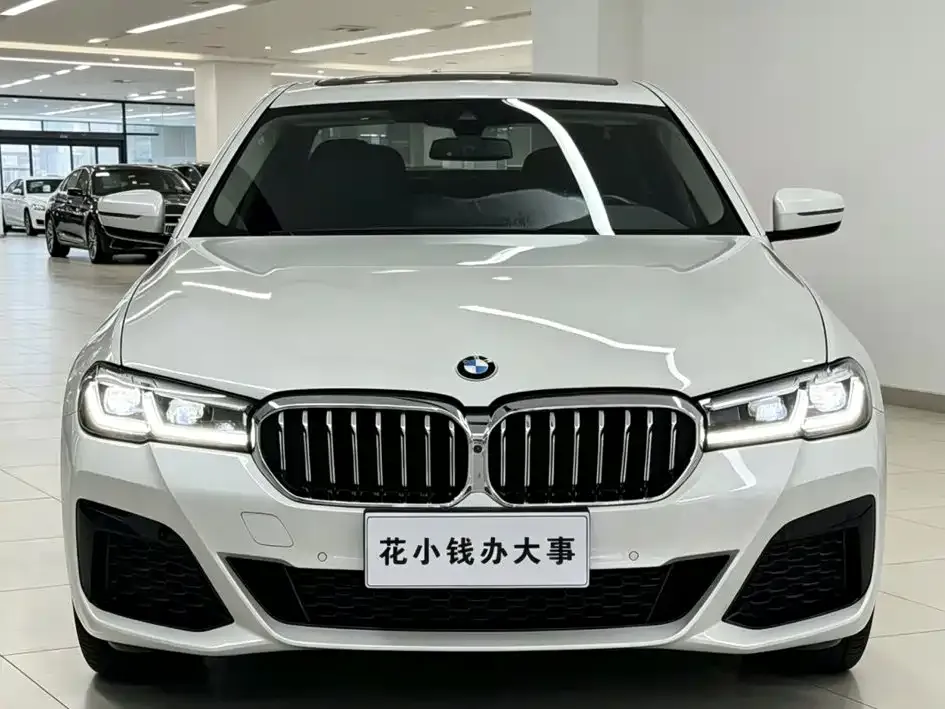 BMW 5 Series — фото 4