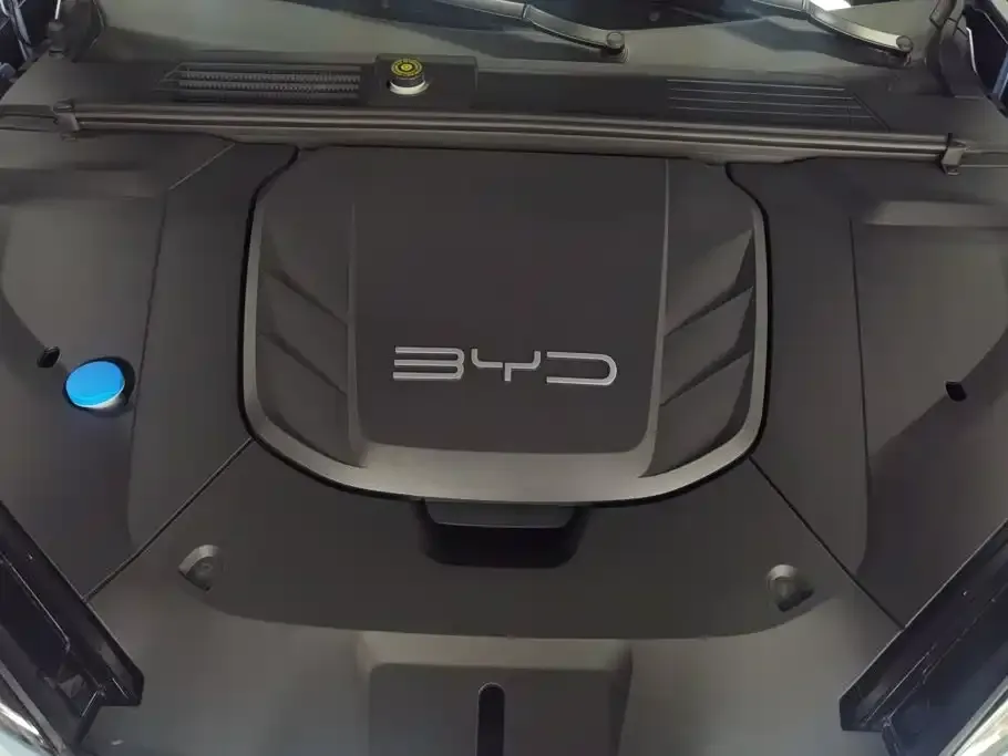 BYD Seal — фото 9