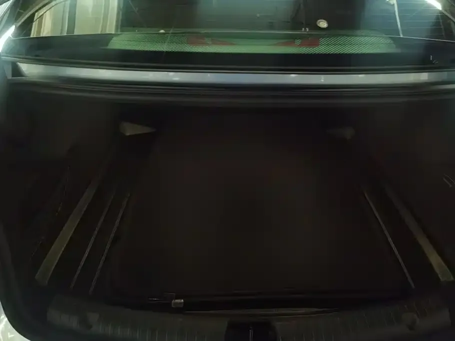 BYD Seal — фото 6