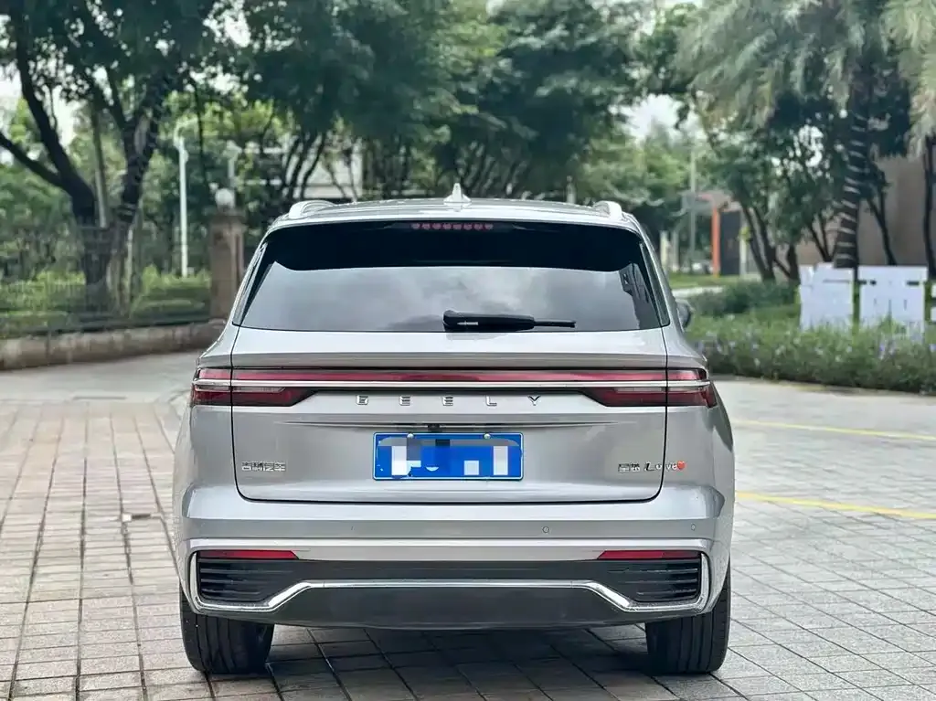 Geely Xingyue L — фото 2