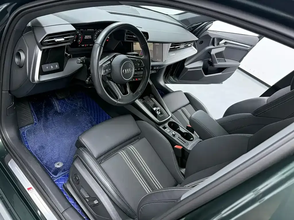 Audi A3 — фото 9