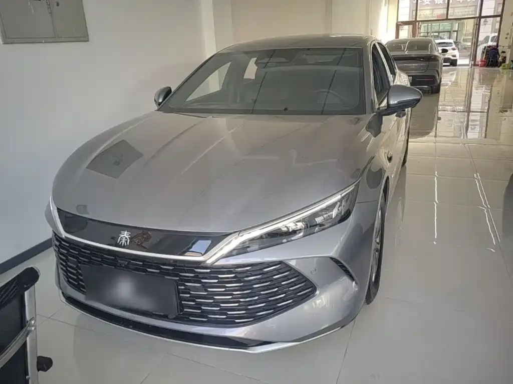 BYD Qin L — фото 9