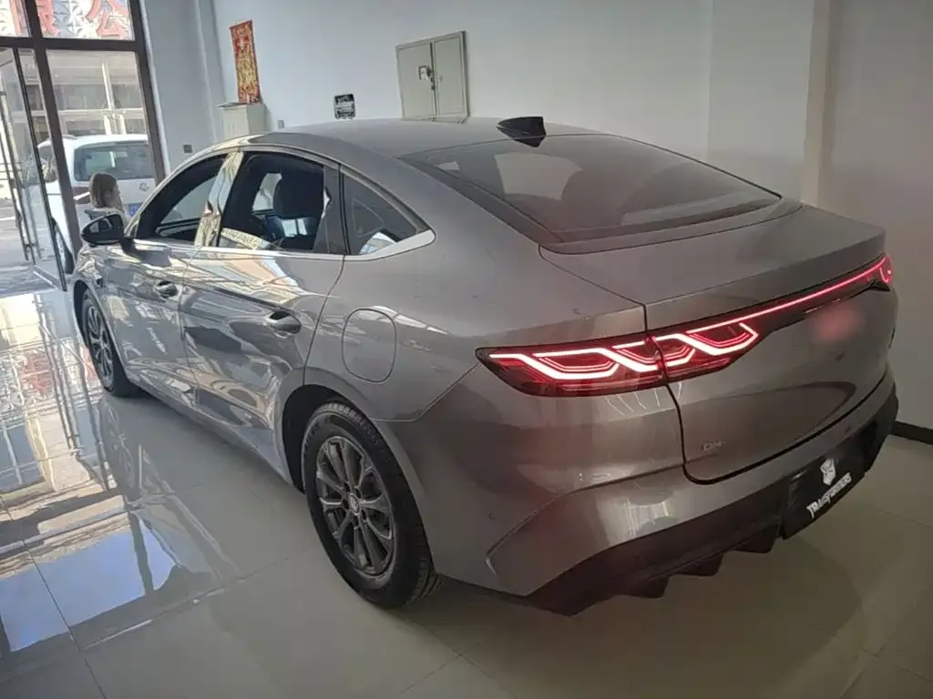 BYD Qin L — фото 3