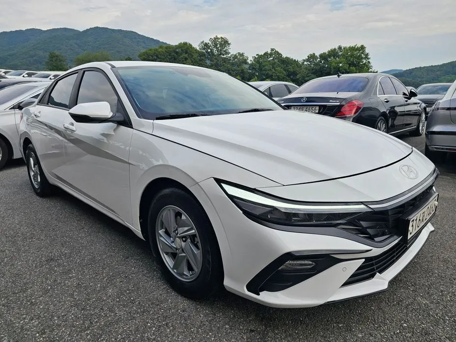 Hyundai AVANTE — фото 5