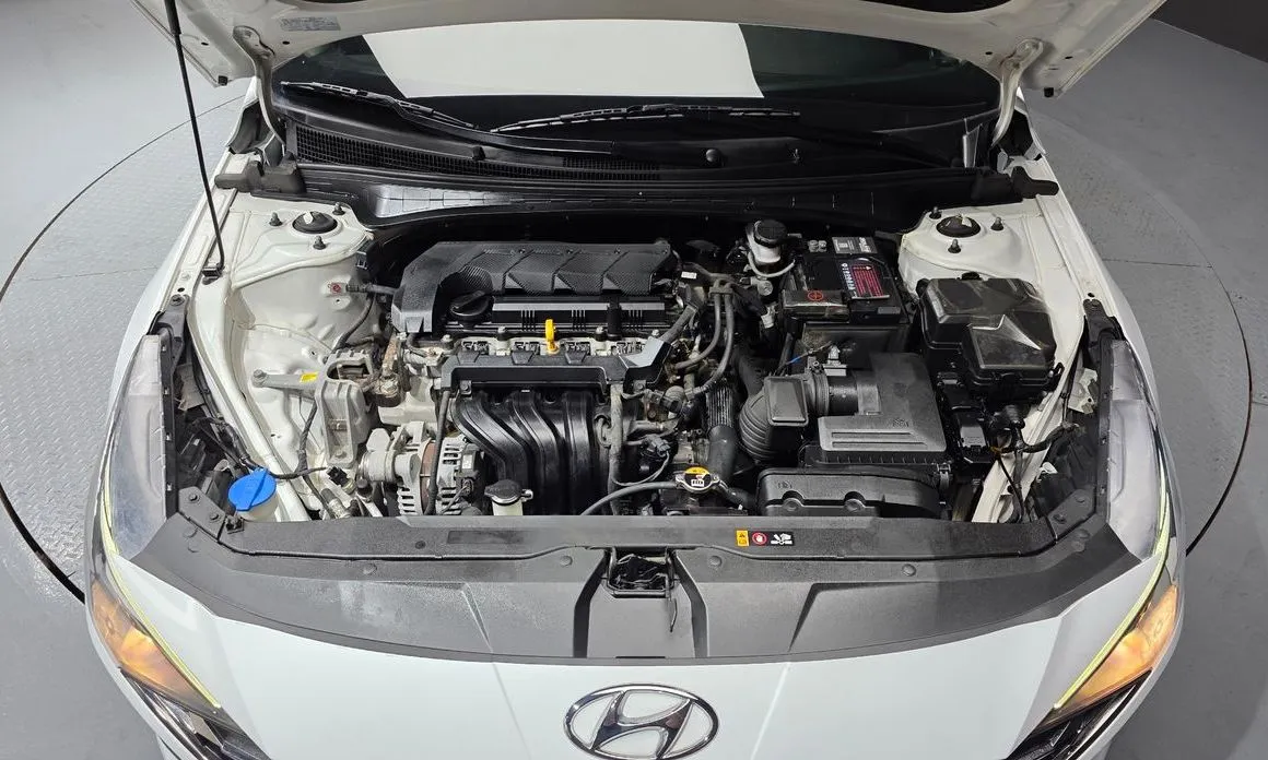 Hyundai AVANTE — фото 5