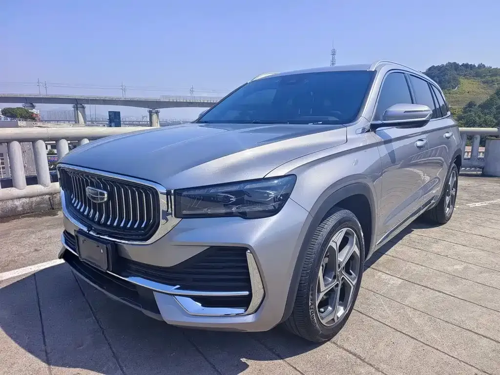 Geely Xingyue L — фото 1
