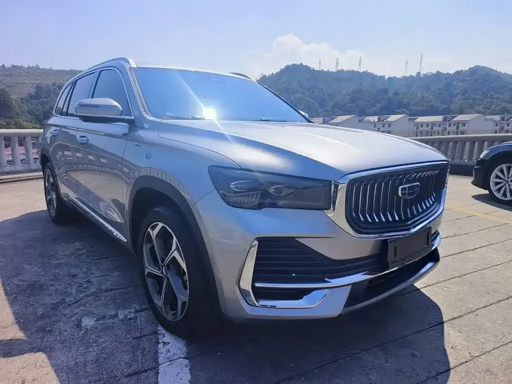 Geely Xingyue L — фото 3