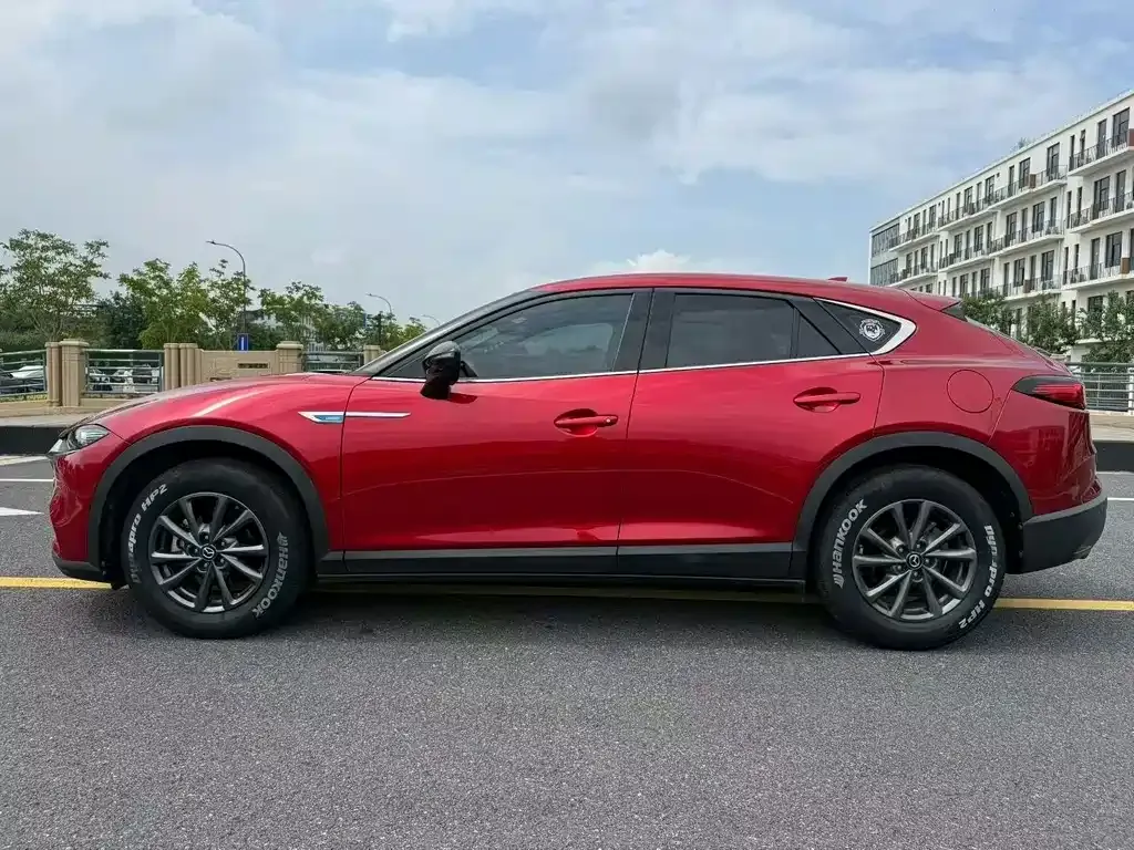 Mazda CX-4 — фото 9