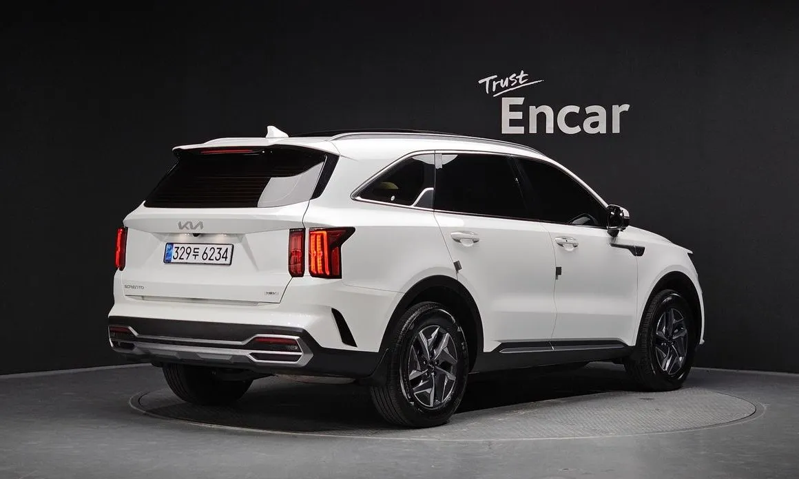 Kia Sorento — фото 3