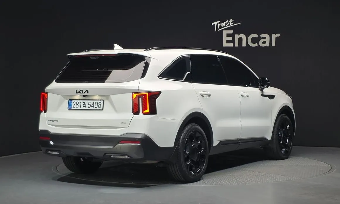 Kia Sorento — фото 4