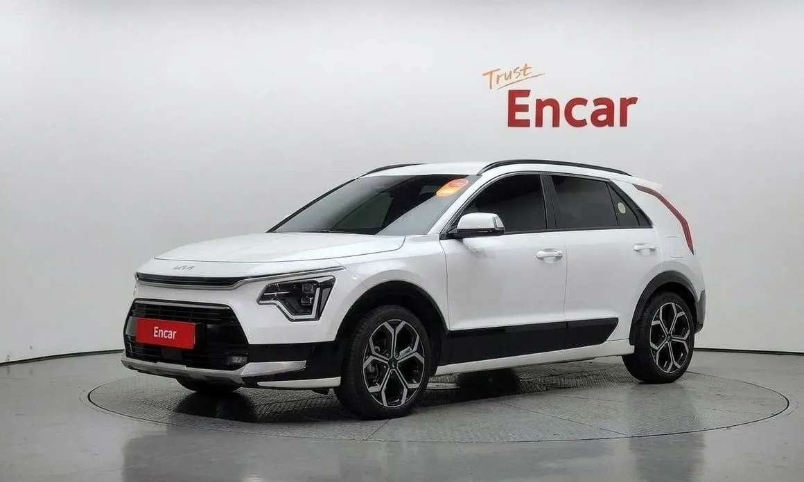 Kia Niro — фото 1