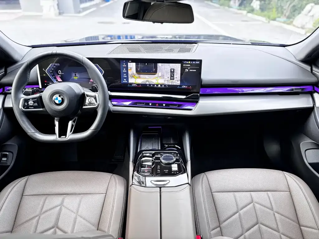 BMW 5 Series — фото 5