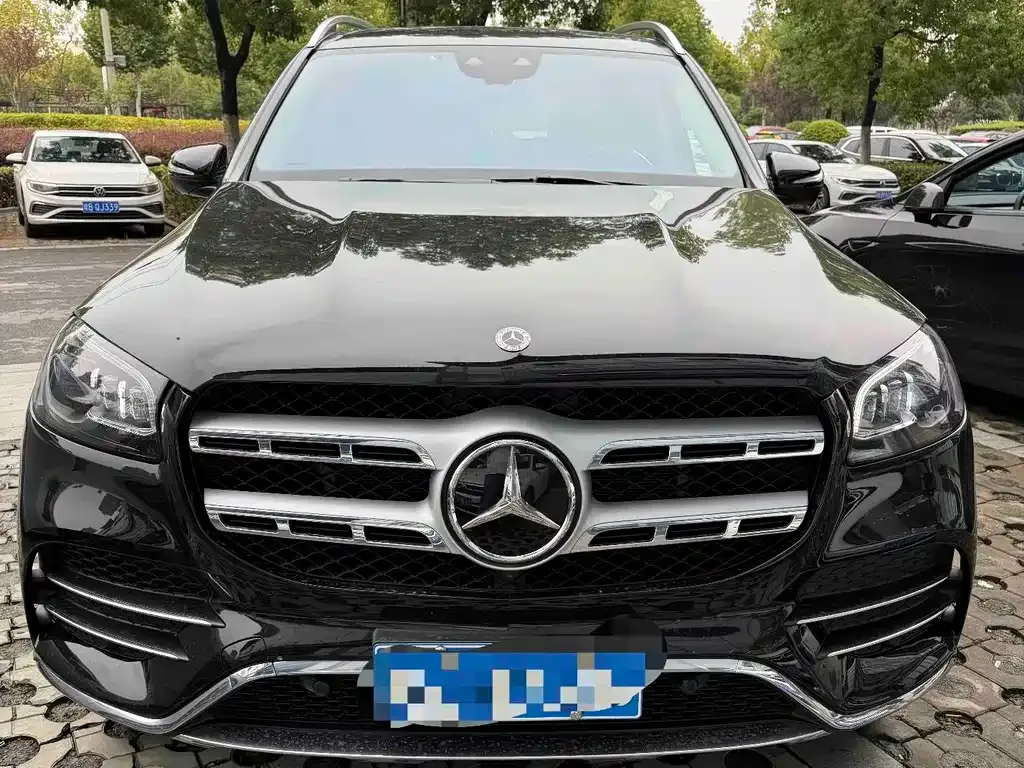 Mercedes-Benz GLS — фото 1