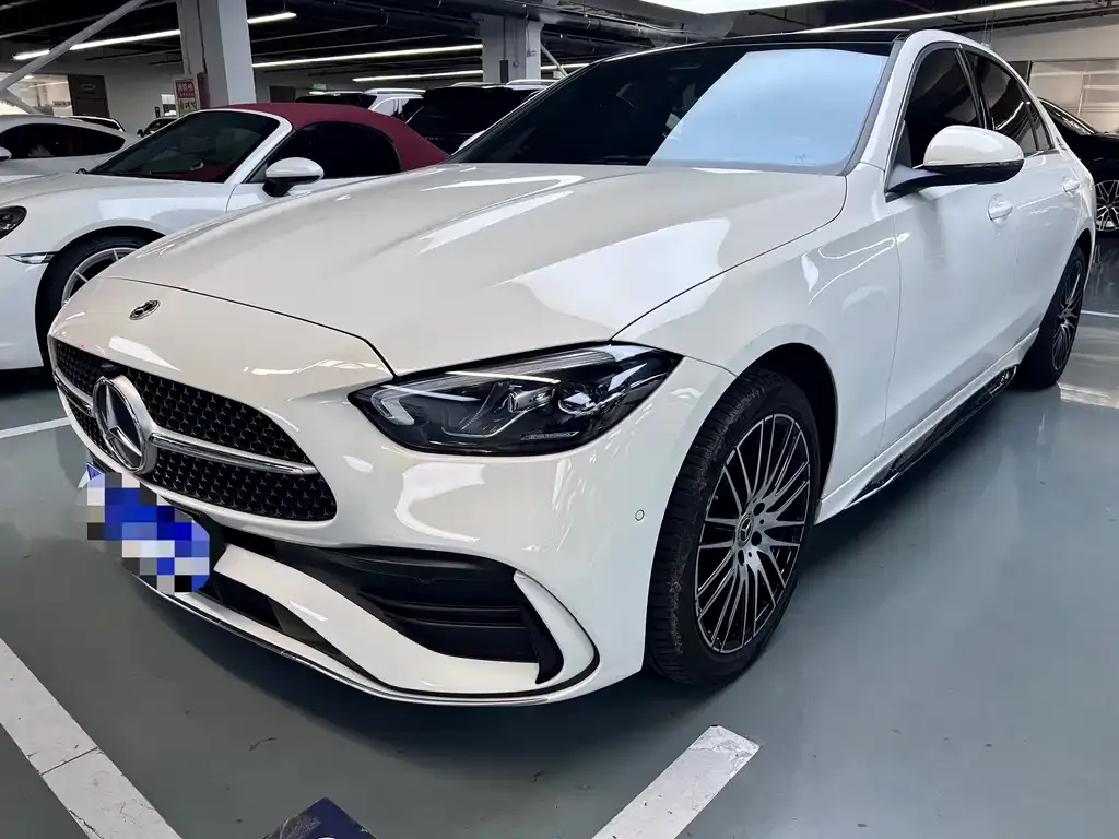 Mercedes-Benz C-Class — фото 1