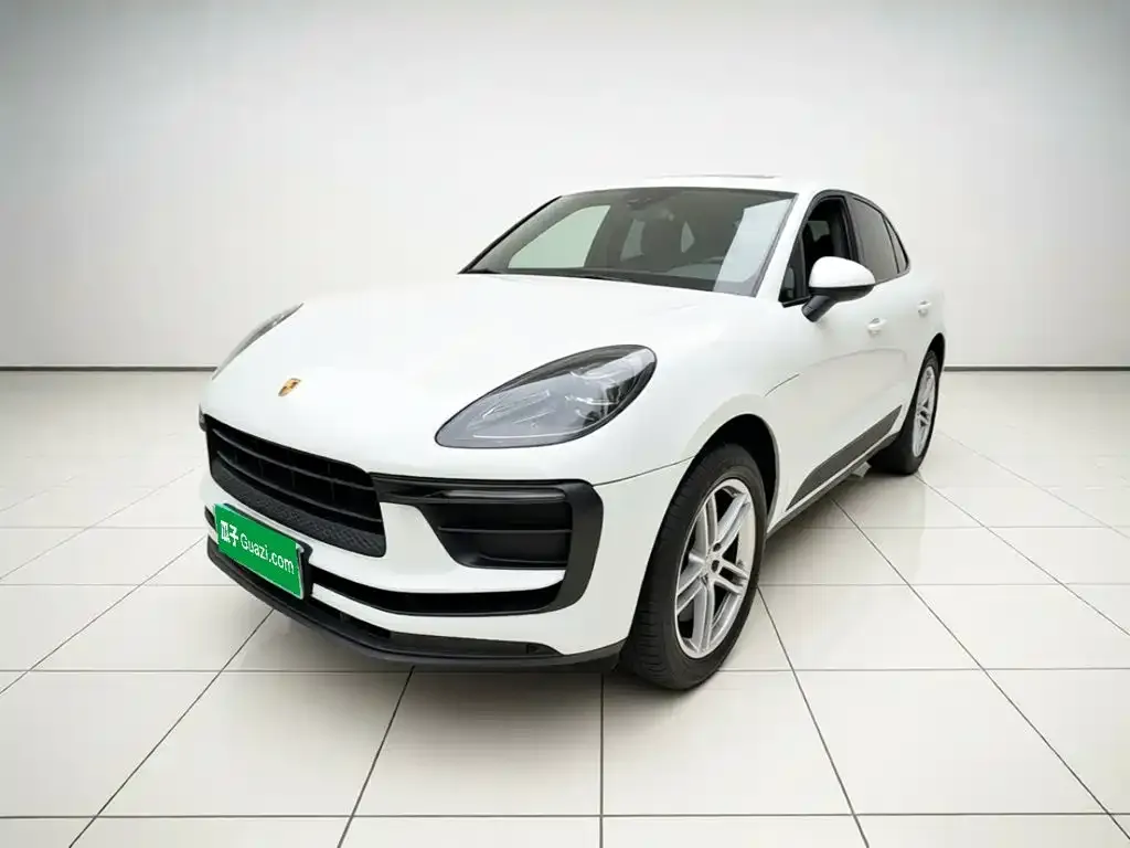 Porsche Macan — фото 1
