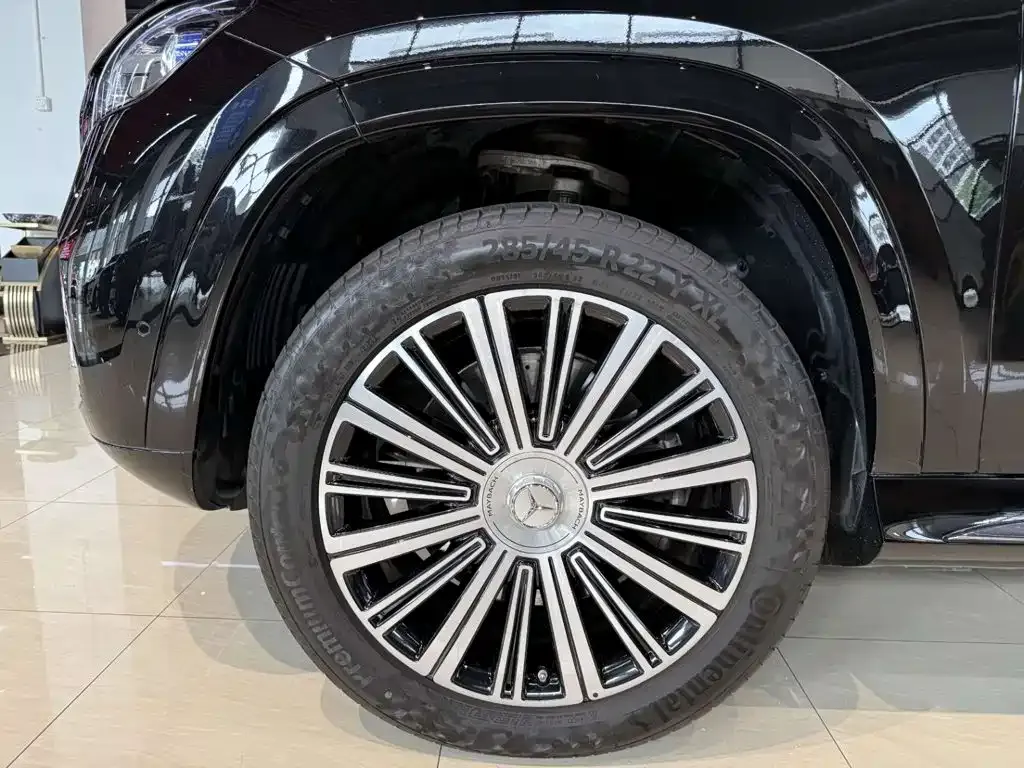 Mercedes-Benz GLS — фото 3