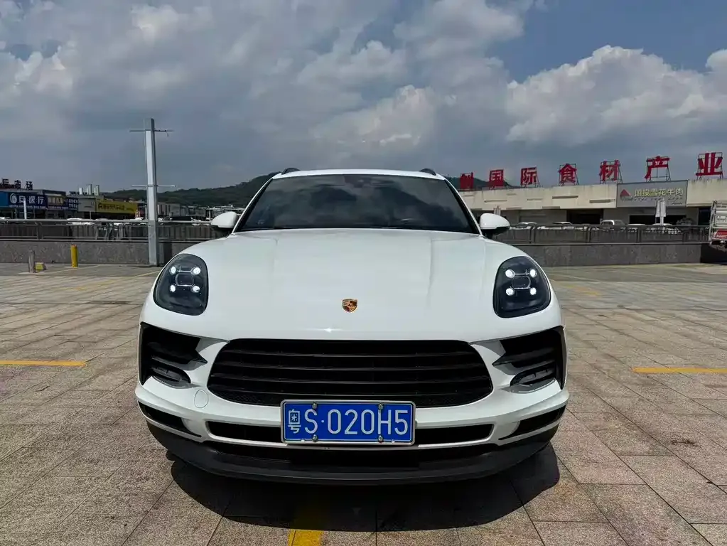 Porsche Macan — фото 6