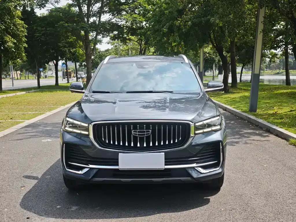 Geely Xingyue L — фото 1