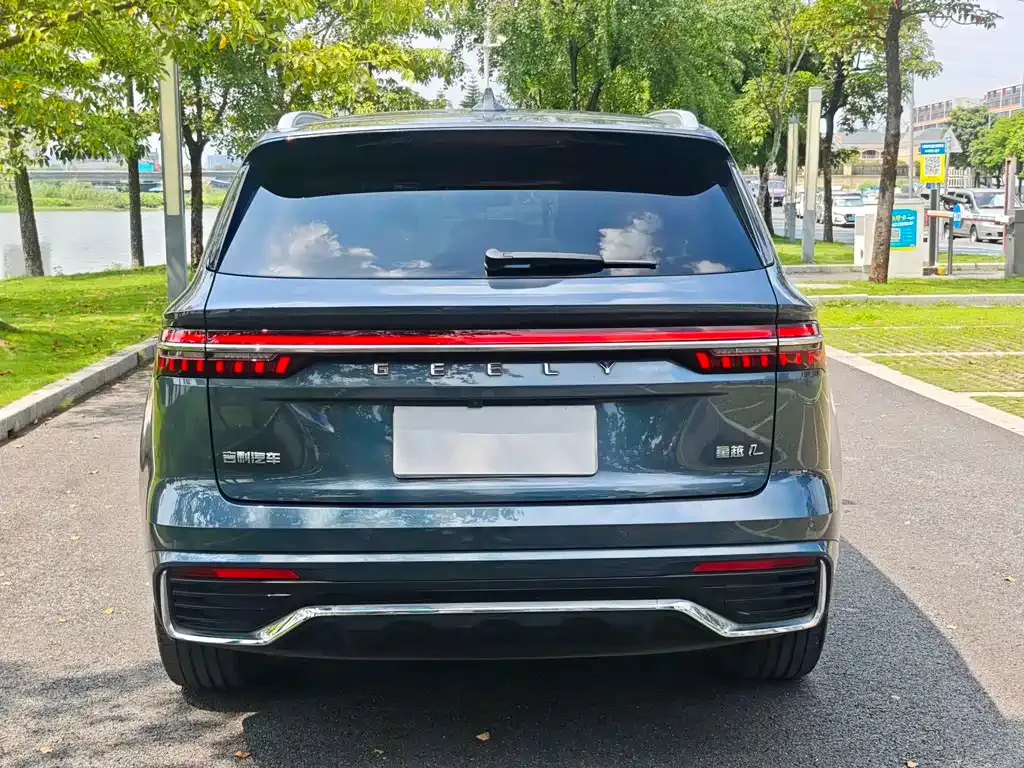 Geely Xingyue L — фото 7