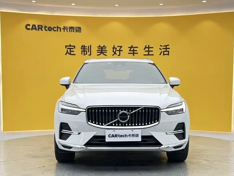 Volvo XC60 — фото 2