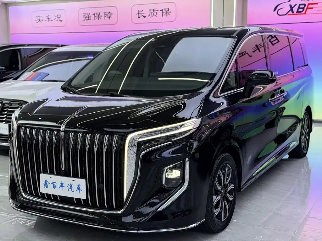 Hongqi HQ9 — фото 1