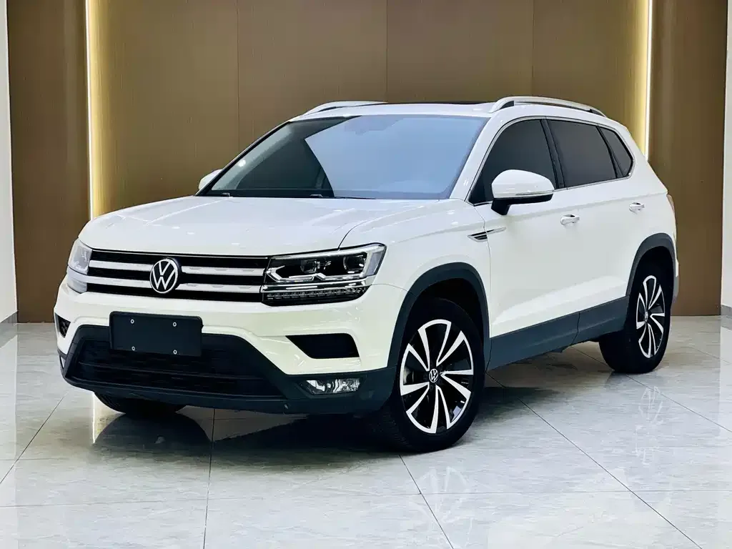Volkswagen Tharu — фото 1