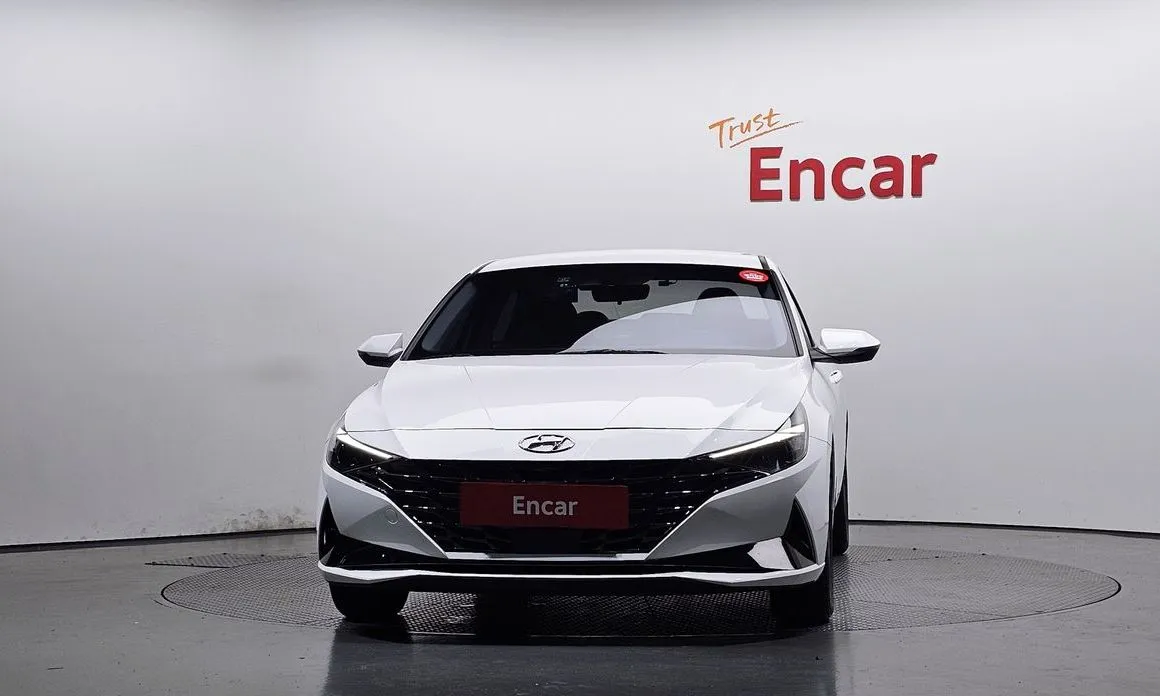 Hyundai AVANTE — фото 2