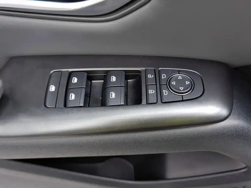 BYD Pro New Energy — фото 5