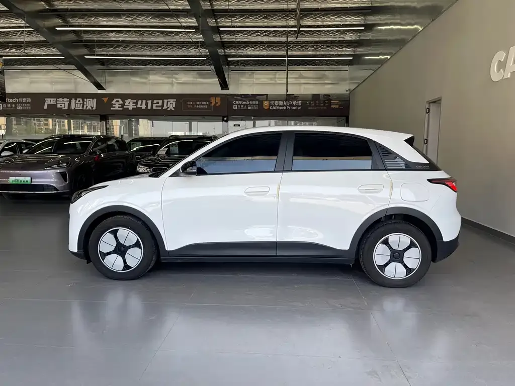 Geely Starburst — фото 10