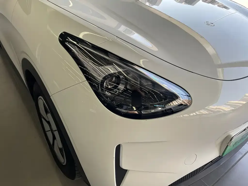 Geely Starburst — фото 7