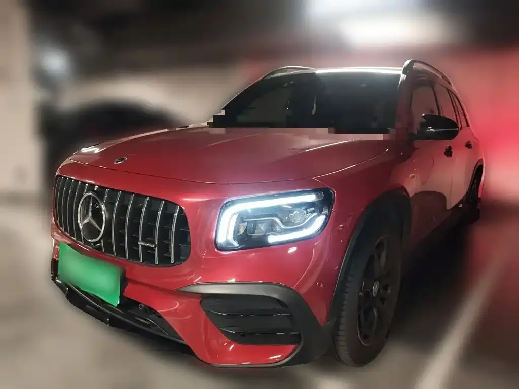 Mercedes-Benz GLB AMG — фото 1