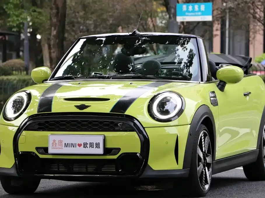 MINI Cooper (3-door) — фото 1