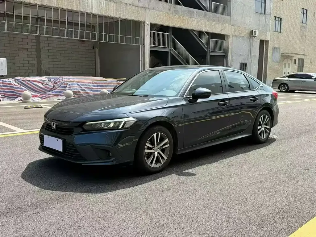 Honda Civic — фото 1