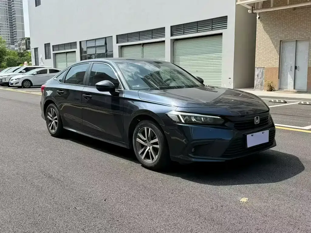 Honda Civic — фото 7
