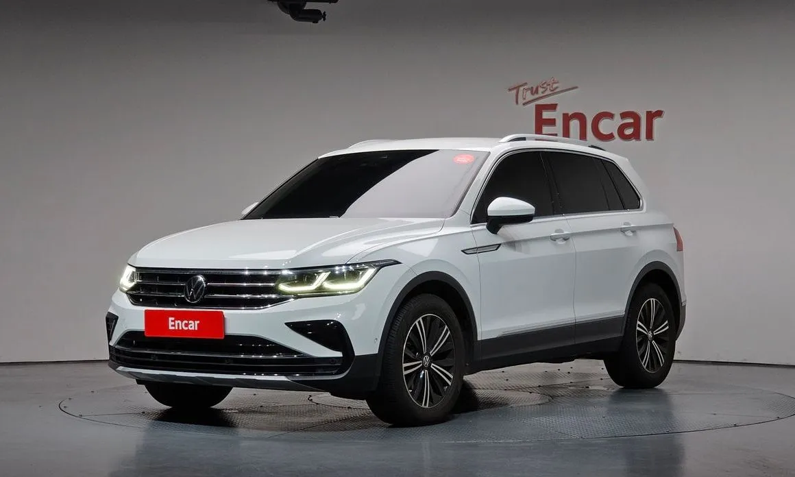 Volkswagen Tiguan — фото 1