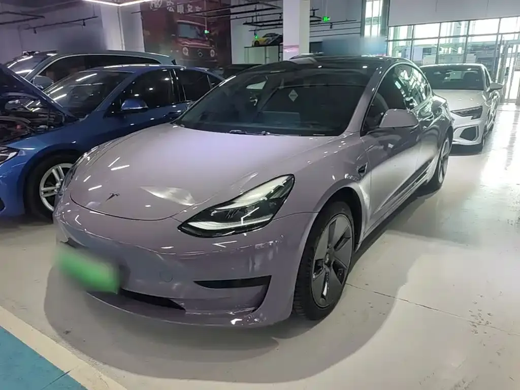 Tesla Model 3 — фото 5