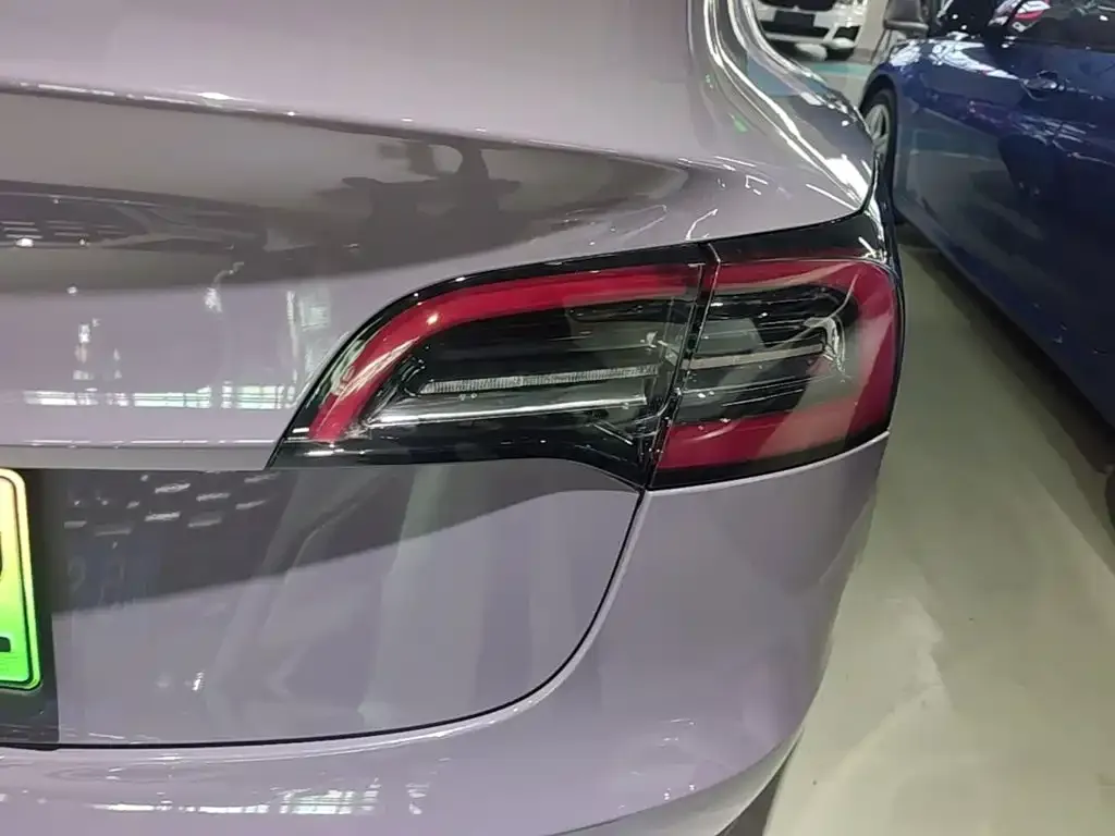 Tesla Model 3 — фото 6