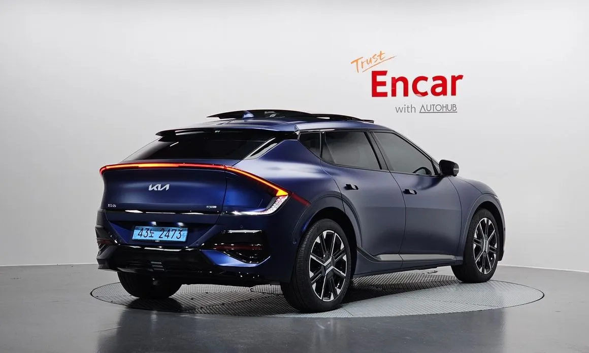 Kia EV6 — фото 10