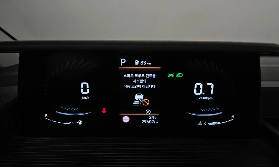 Hyundai Staria — фото 2